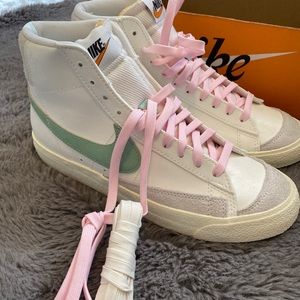 Nike Blazer Mid ‘77
